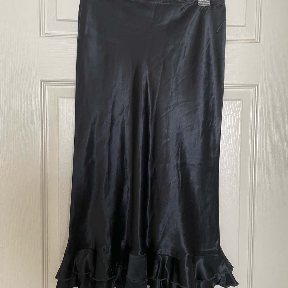 XOXO Black Trumpet Midi Skirt